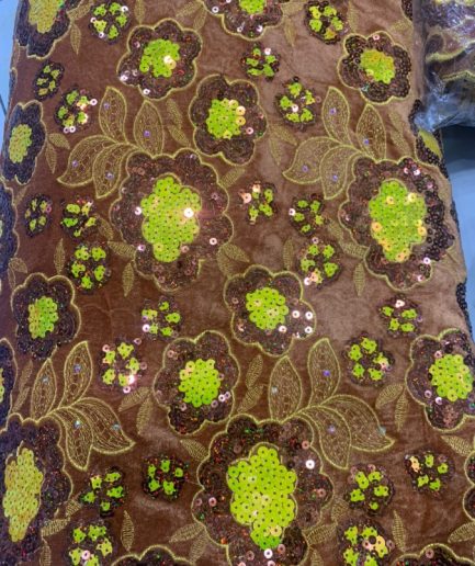 Velvet-3682-Yellow Gold