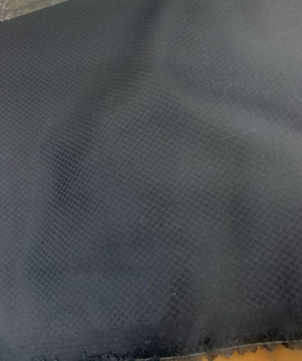 LW-3721-Black Dot
