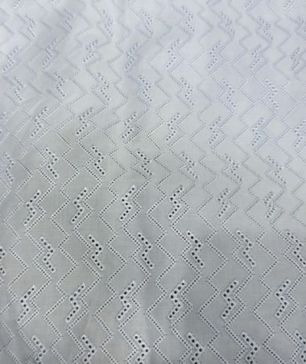 P -6525- White